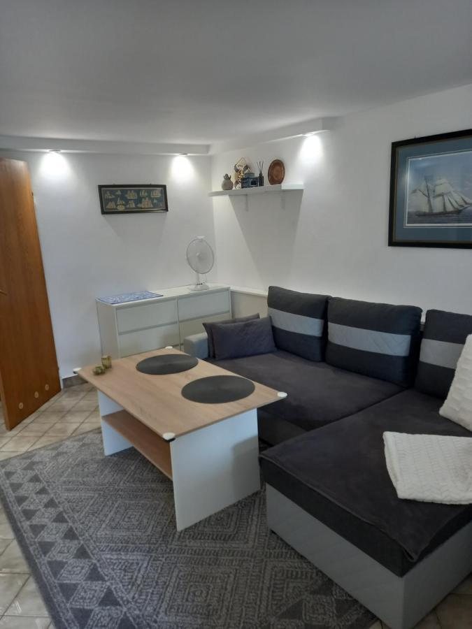 Apartment With Garden Access Szczecin Exterior photo